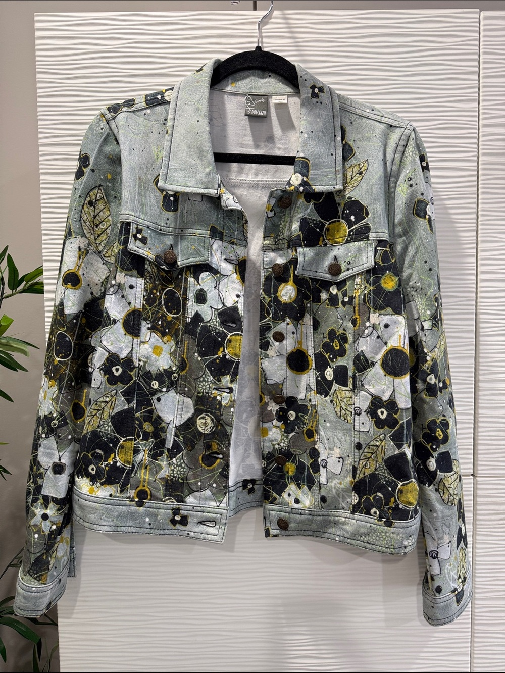 Dolcezza Floral Print Denim Jacket - Black & Yellow Floral